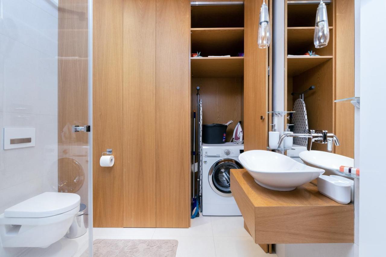 Apartment Sea Towers 15th Floor With Sea View By Renters Prestige Gdynia